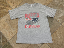 Load image into Gallery viewer, Vintage New England Patriots Super Bowl XXXVIII Champions Football TShirt, Size Large