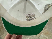 Load image into Gallery viewer, Vintage New York Yankees 1996 World Series Signatures Snapback Baseball Hat