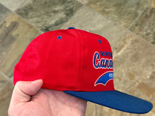 Load image into Gallery viewer, Vintage Montreal Canadiens Starter Tailsweep Script Snapback Hockey Hat