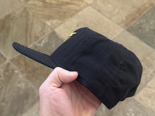 Load image into Gallery viewer, Vintage The Flash Cast and Crew New Era DC Comics TV Show Hat ***