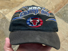 Load image into Gallery viewer, Vintage Chicago Bulls Starter Strapback Basketball Hat