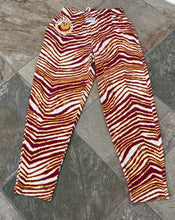 Load image into Gallery viewer, Vintage Minnesota Golden Gophers Zubaz College Pants, Size Medium