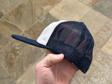 Load image into Gallery viewer, Vintage Sea World Theme Park Snapback Hat ***