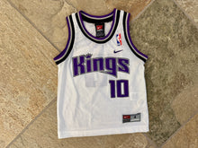 Load image into Gallery viewer, Vintage Sacramento Kings Mike Bibby Nike Basketball Jersey, Size Youth 4T