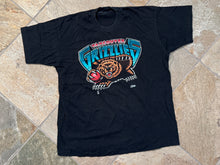Load image into Gallery viewer, Vintage Vancouver Grizzlies Salem Basketball TShirt, Size Large