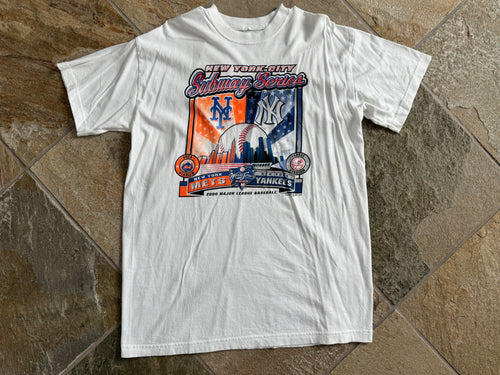 Vintage New York Yankees Mets Subway Series Majestic Baseball TShirt, Size Large