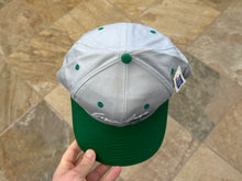 Load image into Gallery viewer, Vintage Philadelphia Eagles Annco Snapback Football Hat