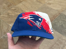 Load image into Gallery viewer, Vintage New England Patriots Logo Athletic Splash Snapback Football Hat