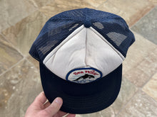 Load image into Gallery viewer, Vintage Sea World Theme Park Snapback Hat ***
