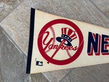 Load image into Gallery viewer, Vintage New York Yankees Baseball Pennant