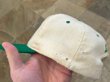 Load image into Gallery viewer, Vintage Philadelphia Eagles Starter Snapback Football Hat