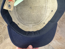 Load image into Gallery viewer, Vintage New York Yankees Youngan Pill Box Snapback baseball Hat