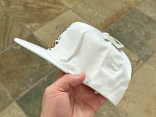 Load image into Gallery viewer, Vintage Texas Longhorns Starter Snapback College Hat