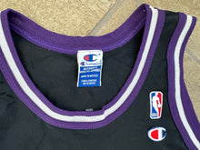 Load image into Gallery viewer, Vintage Sacramento Kings Jason Williams Champion Basketball Jersey, Size 40, Medium