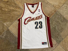 Load image into Gallery viewer, Vintage Cleveland Cavaliers Lebron James Nike Basketball Jersey, Size Medium