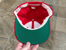 Load image into Gallery viewer, Vintage Kansas City Chiefs Starter Bar Snapback Football Hat