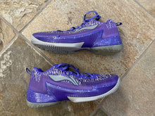 Load image into Gallery viewer, Sacramento Kings Frank Mason III Game Worn Li-Ning Basketball Shoes ###