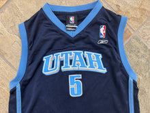Load image into Gallery viewer, Vintage Utah Jazz Carlos Boozer Reebok Basketball Jersey, Size Youth Large, 14-16