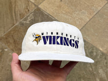 Load image into Gallery viewer, Vintage Minnesota Vikings Snapback Football Hat