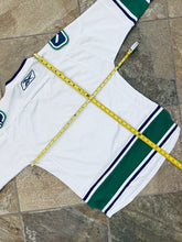 Load image into Gallery viewer, Vintage Vancouver Canucks Reebok Hockey Jersey, Size Medium