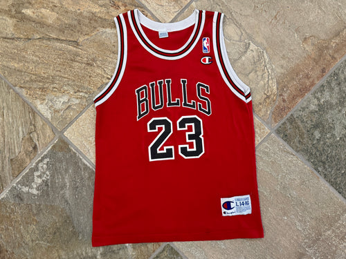 Vintage Chicago Bulls Michael Jordan Champion Basketball Jersey, Size Youth Large, 14-16