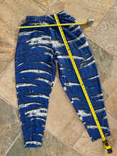 Load image into Gallery viewer, Vintage Dallas Cowboys Zubaz Football Pants, Size Large