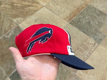 Load image into Gallery viewer, Vintage Buffalo Bills Louisville Helmet Snapback Football Hat