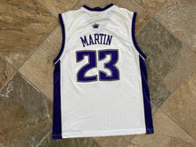 Load image into Gallery viewer, Vintage Sacramento Kings Kevin Martin Adidas Basketball, Size Large