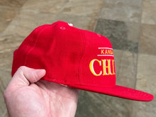 Load image into Gallery viewer, Vintage Kansas City Chiefs Starter Bar Snapback Football Hat
