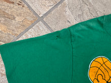 Load image into Gallery viewer, Vintage Boston Celtics Garfield Basketball TShirt, Size Small