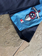 Load image into Gallery viewer, Vintage Tennessee Titans Derrick Mason Champion Football Jersey, Size 40, Medium