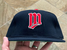 Load image into Gallery viewer, Vintage Minnesota Twins New Era Pro Fitted Baseball Hat, Size 6 7/8