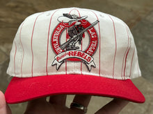 Load image into Gallery viewer, Vintage UNLV Runnin’ Rebels Starter Snapback College Hat
