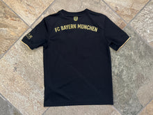 Load image into Gallery viewer, FC Bayern Munich Adidas Soccer Jersey, Size Youth Medium 10-12