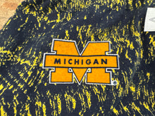 Load image into Gallery viewer, Vintage Michigan Wolverines Zubaz College Pants, Size Medium