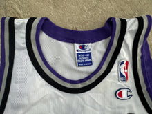 Load image into Gallery viewer, Vintage Sacramento Kings Vlade Divac Champion Basketball Jersey, Size Youth Medium, 10-12
