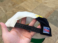 Load image into Gallery viewer, Vintage Pittsburgh Steelers Logo Athletic Splash Snapback Football Hat