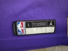 Load image into Gallery viewer, Los Angeles Lakers LeBron James Nike Basketball Jersey, Size Youth Large, 14-16