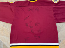 Load image into Gallery viewer, Vintage Chicago Wolves Bauer Signed Hockey Jersey, Size Medium