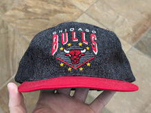 Load image into Gallery viewer, Vintage Chicago Bulls Starter Snapback Basketball Hat