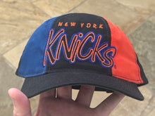Load image into Gallery viewer, Vintage New York Knicks Starter Tri Power Snapback Basketball Hat