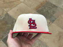 Load image into Gallery viewer, Vintage St. Louis Cardinals New Era Fitted Pro Baseball Hat, Size 7 1/2