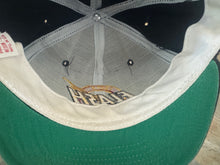 Load image into Gallery viewer, Vintage The Flash Cast and Crew New Era DC Comics TV Show Hat ***