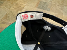 Load image into Gallery viewer, Vintage Los Angeles Kings American Needle Snapback Hockey Hat