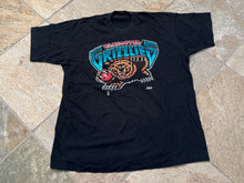 Load image into Gallery viewer, Vintage Vancouver Grizzlies Salem Basketball TShirt, Size Large