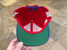 Load image into Gallery viewer, Vintage Montreal Canadiens Logo 7 Snapback Hockey Hat