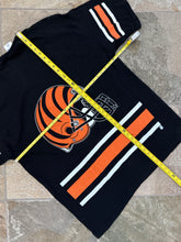 Load image into Gallery viewer, Vintage Cincinnati Bengals Pro Player Football TShirt, Size XXL