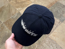 Load image into Gallery viewer, Vintage Dallas Cowboys Starter Arch Snapback Football Hat