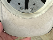 Load image into Gallery viewer, Vintage San Jose Sharks Universal Snapback Hockey Hat