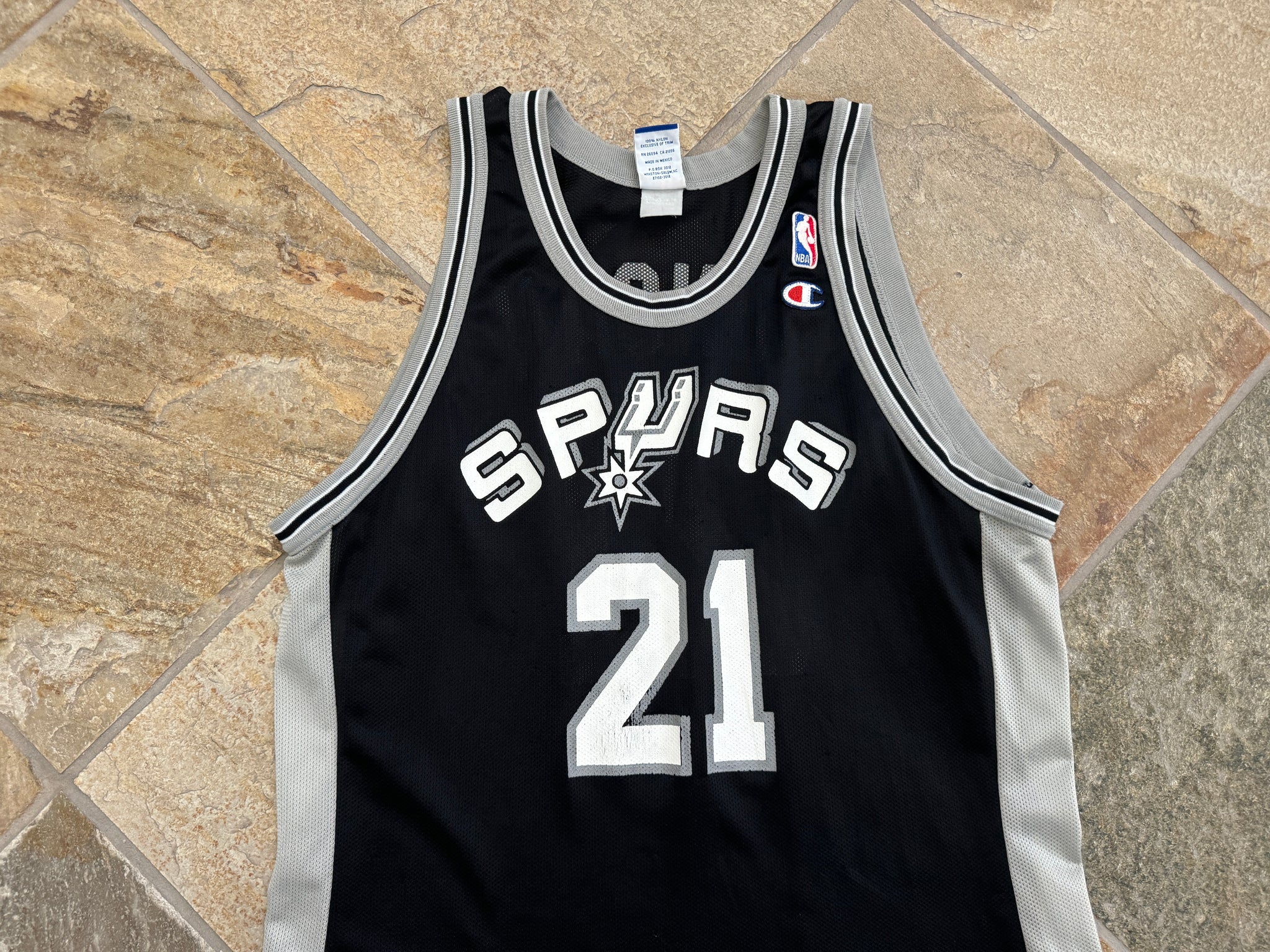 Vintage San Antonio Spurs Tim Duncan Champion Basketball Jersey